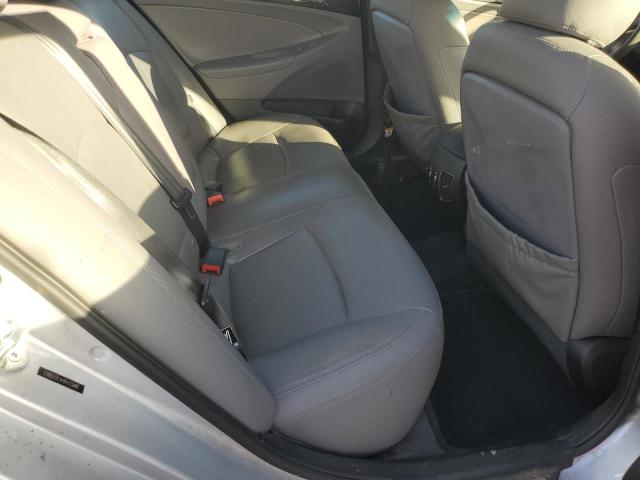 Photo 10 from auction – 2012 HYUNDAI SONATA SE with VIN 5NPEC4AB4CH379063