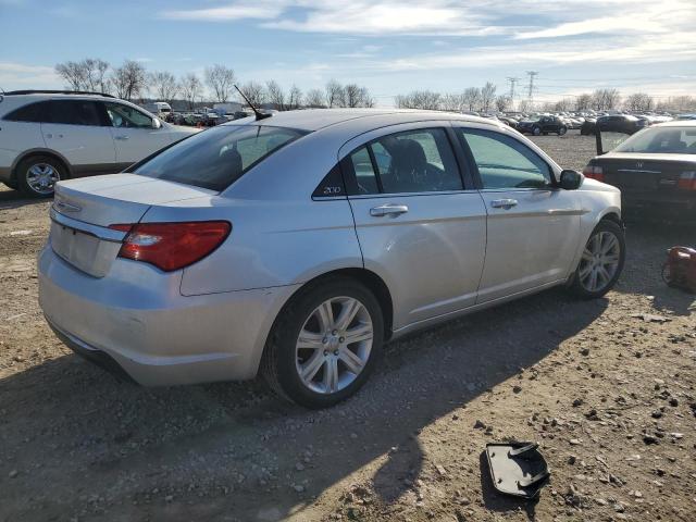 Photo 3 from auction – 2012 CHRYSLER 200 TOURIN with VIN 1C3CCBBB6CN117978