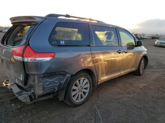 Photo 3 from auction – 2014 TOYOTA SIENNA LE with VIN 5TDJK3DC2ES084119