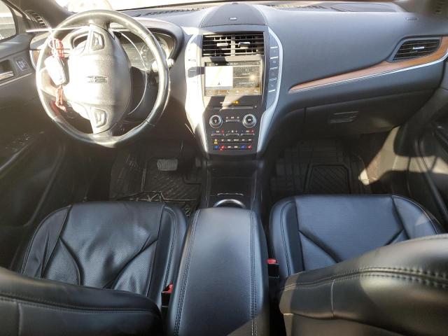 Photo 8 from auction – 2017 LINCOLN MKC RESERV with VIN 5LMCJ3C92HUL08953