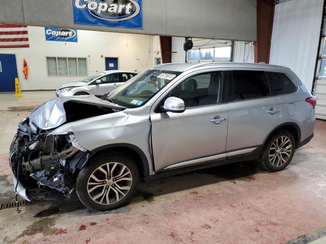 MITSUBISHI OUTLANDER 2017 مع رقم تعريف المركبة JA4AZ3A3XHZ029883 - صورة من المزاد