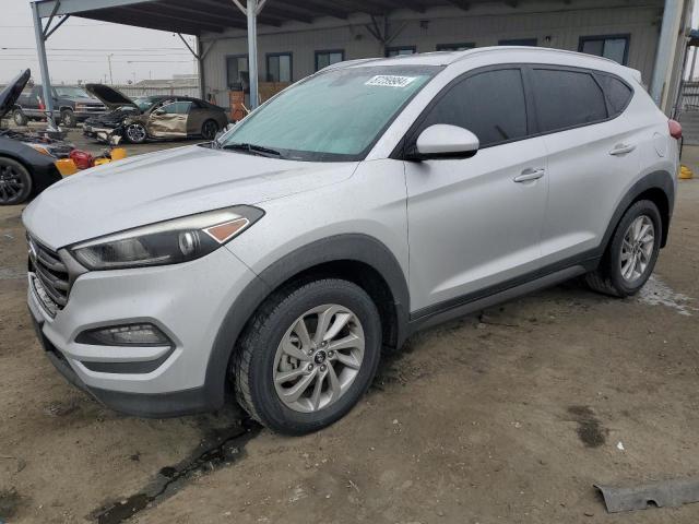 HYUNDAI TUCSON LIM 2016 with VIN KM8J33A42GU058897 - Photo from auction