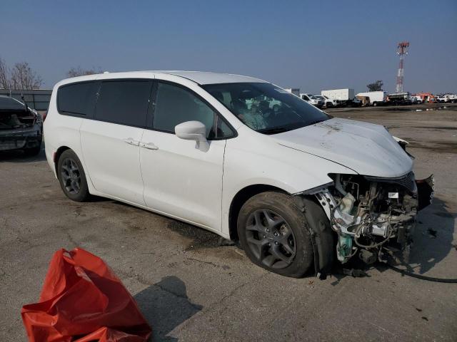 Photo 4 from auction – 2018 CHRYSLER PACIFICA T with VIN 2C4RC1FG3JR306626