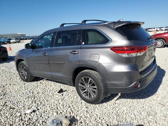Photo 2 from auction – 2019 TOYOTA HIGHLANDER with VIN 5TDJZRFH4KS733390