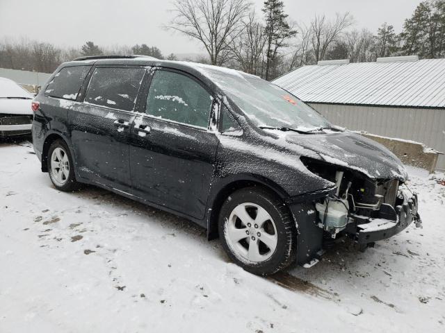 Photo 4 from auction – 2015 TOYOTA SIENNA LE with VIN 5TDKK3DC6FS558255