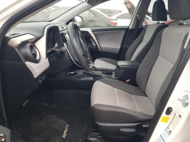 Photo 7 from auction – 2015 TOYOTA RAV4 LE with VIN JTMBFREV5FD126078