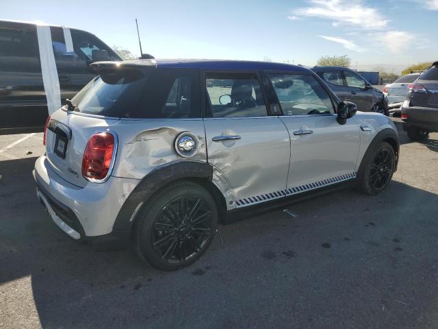 Photo 3 from auction – 2022 MINI COOPER S with VIN WMW53DK06N2S28644