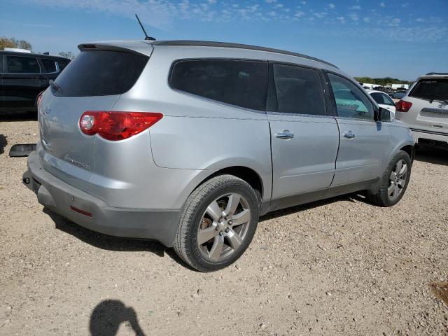 Photo 3 from auction – 2012 CHEVROLET TRAVERSE L with VIN 1GNKRGED8CJ377538
