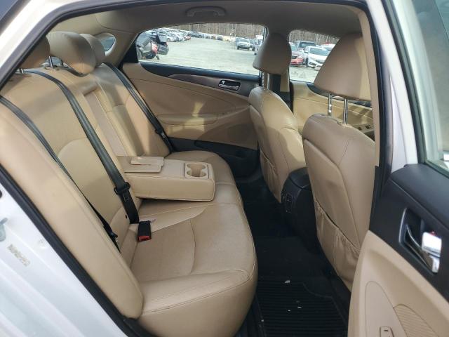 Photo 10 from auction – 2013 HYUNDAI SONATA HYB with VIN KMHEC4A45DA092255