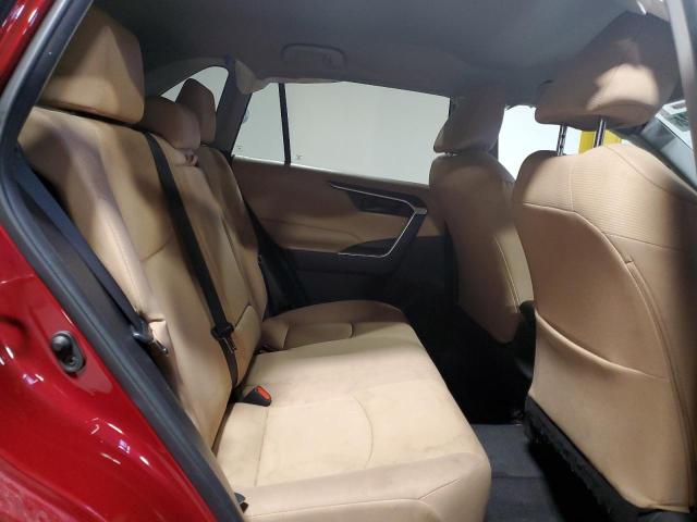 Photo 11 from auction – 2021 TOYOTA RAV4 LE with VIN 2T3F1RFV7MW196373