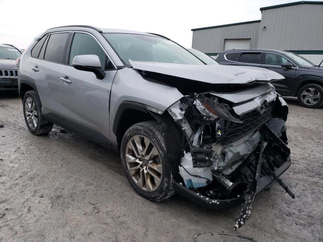 Photo 4 from auction – 2021 TOYOTA RAV4 XLE P with VIN 2T3A1RFV7MC186583