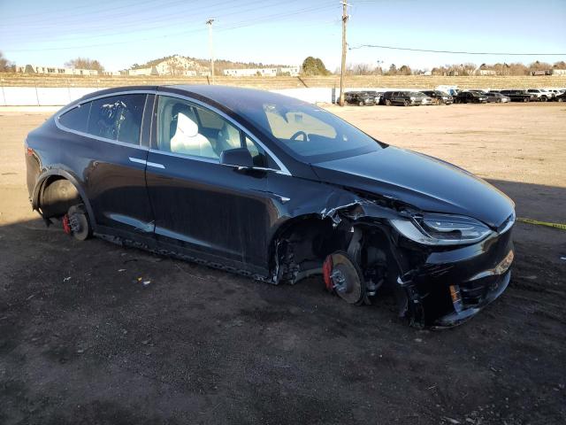 Снимка 4 от търг – 2018 TESLA MODEL X с VIN 5YJXCBE41JF090713