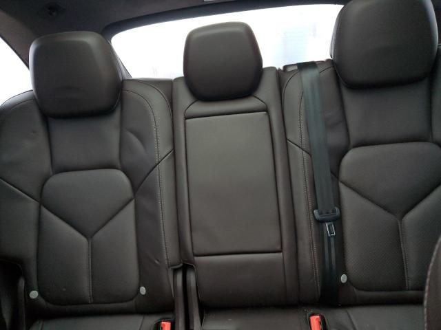 Photo 10 from auction – 2012 PORSCHE CAYENNE S with VIN WP1AE2A2XCLA91894