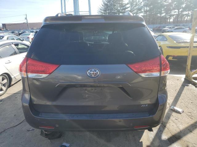 Photo 6 from auction – 2014 TOYOTA SIENNA XLE with VIN 5TDYK3DC4ES413613