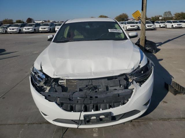 Photo 5 from auction – 2017 FORD TAURUS SEL with VIN 1FAHP2E87HG110643