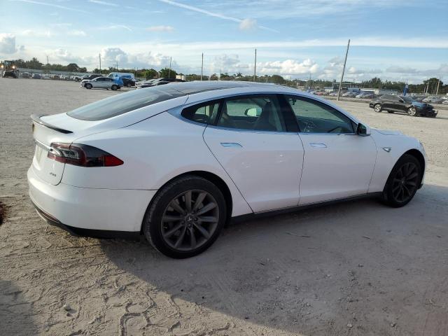 Photo 3 from auction – 2013 TESLA MODEL S with VIN 5YJSA1DP6DFP08229