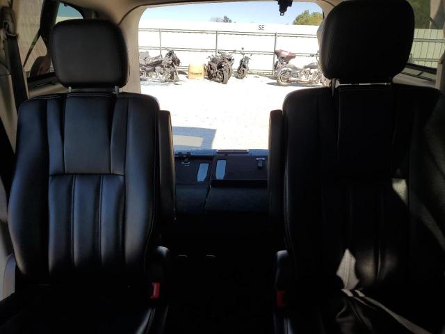 Photo 10 from auction – 2015 CHRYSLER TOWN & COU with VIN 2C4RC1BGXFR620240
