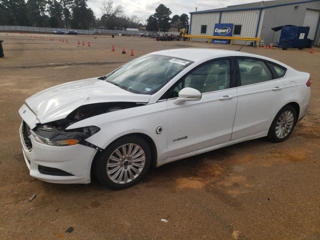 FORD FUSION SE 2016 with VIN 3FA6P0LU9GR178946 - Photo from auction