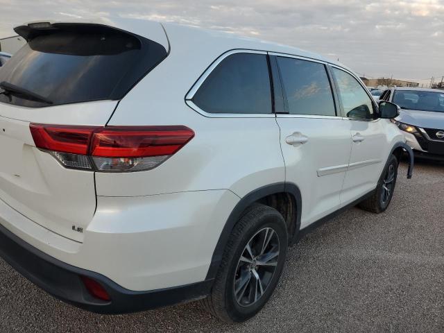 Photo 3 from auction – 2019 TOYOTA HIGHLANDER with VIN 5TDZZRFH7KS364690