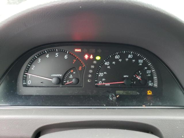 Photo 9 from auction – 2004 TOYOTA CAMRY LE with VIN 4T1BE32K64U302462