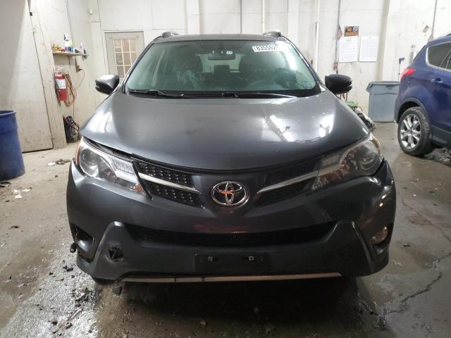 Photo 5 from auction – 2015 TOYOTA RAV4 XLE with VIN JTMRFREV8FD165908