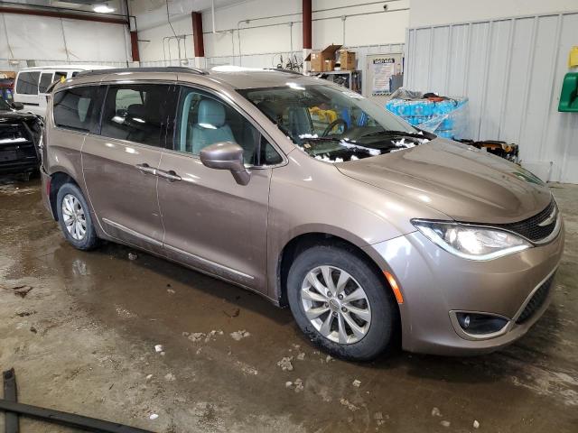 Photo 4 from auction – 2017 CHRYSLER PACIFICA T with VIN 2C4RC1BG2HR691712