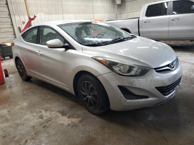Photo 4 from auction – 2016 HYUNDAI ELANTRA SE with VIN 5NPDH4AE3GH663653