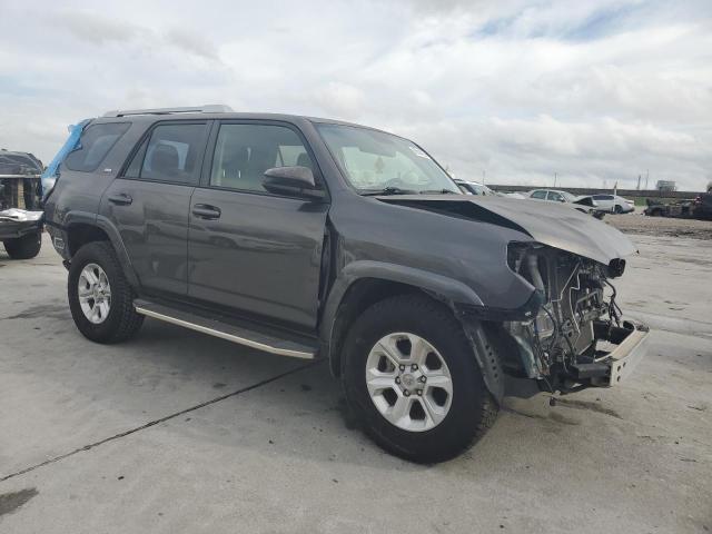Photo 4 from auction – 2015 TOYOTA 4RUNNER SR with VIN JTEZU5JR0F5106185