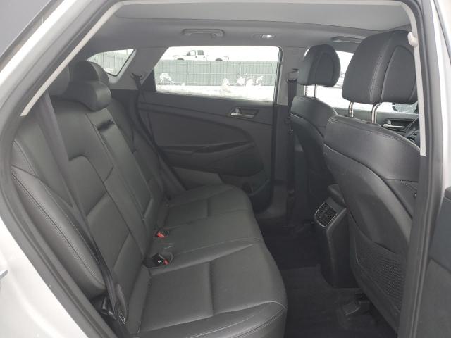 Photo 11 from auction – 2018 HYUNDAI TUCSON SEL with VIN KM8J3CA44JU788043