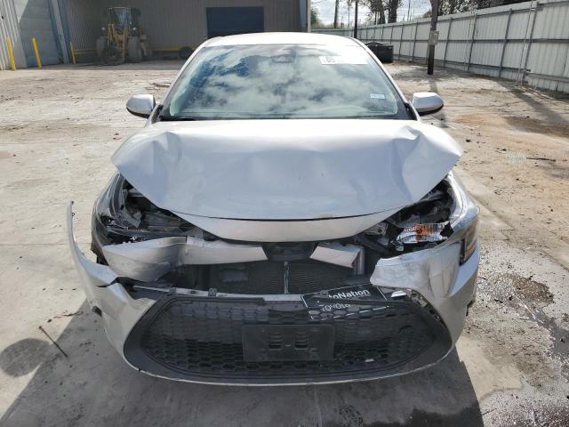Photo 5 from auction – 2022 TOYOTA COROLLA LE with VIN 5YFEPMAE4NP299217