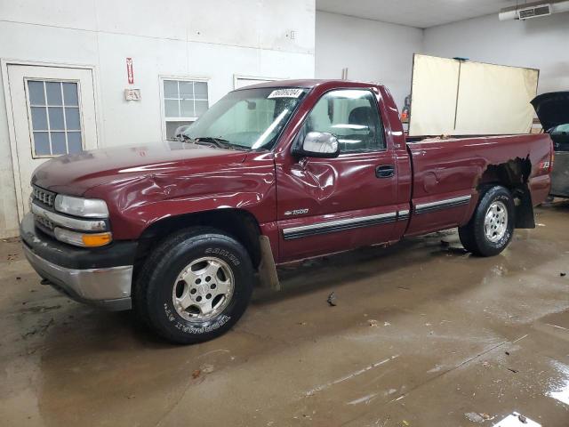 CHEVROLET SILVERADO 2000 with VIN 1GCEK14V6YZ295415 - Photo from auction