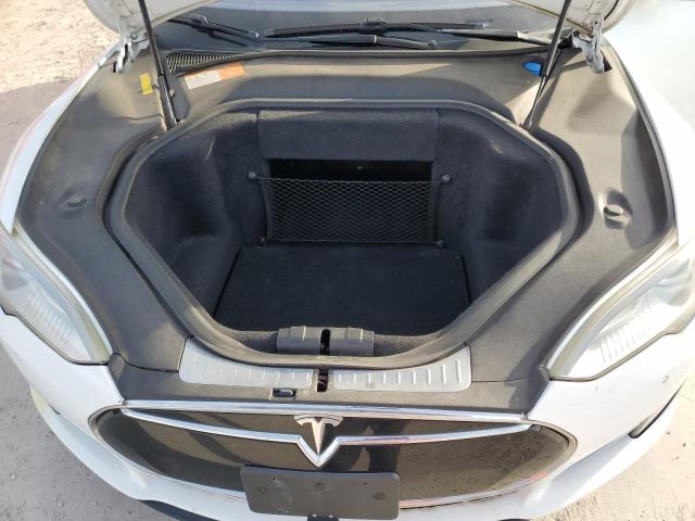 Photo 11 from auction – 2013 TESLA MODEL S with VIN 5YJSA1DP6DFP08229
