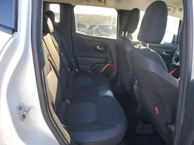 Photo 11 from auction – 2017 JEEP RENEGADE T with VIN ZACCJBCB2HPE69244