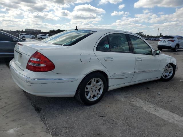 Снимка 3 от търг – 2003 MERCEDES-BENZ E 320 с VIN WDBUF65J63A325530