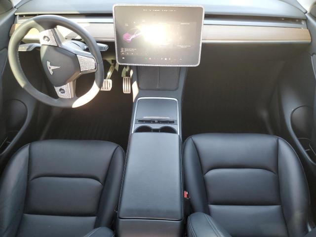 Photo 8 from auction – 2021 TESLA MODEL Y with VIN 5YJYGDEF4MF216007