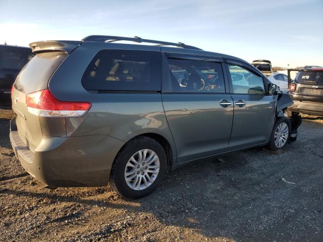 Photo 3 from auction – 2012 TOYOTA SIENNA XLE with VIN 5TDYK3DC3CS197895