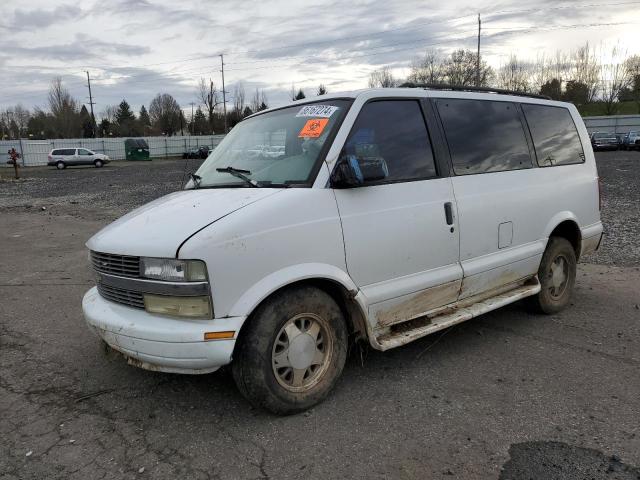 CHEVROLET ASTRO 2000 with VIN 1GNDM19W4YB137744 - Photo from auction