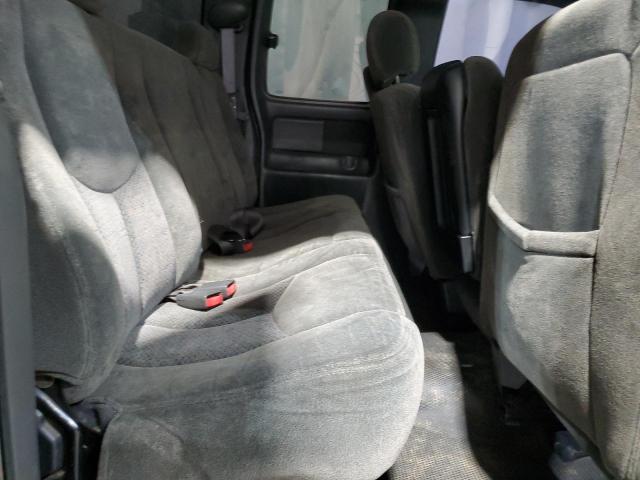 Photo 10 from auction – 2003 CHEVROLET SILVERADO with VIN 1GCHK29103E114382