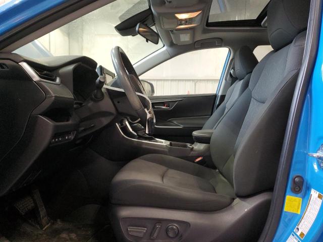 Photo 7 from auction – 2019 TOYOTA RAV4 XLE with VIN JTMP1RFVXKD018861