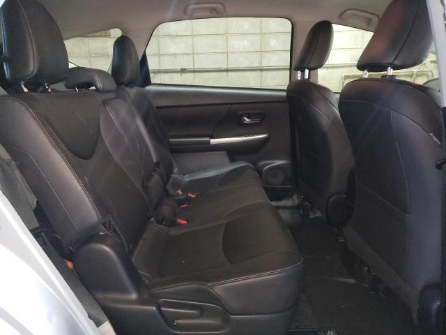 Photo 11 from auction – 2016 TOYOTA PRIUS V with VIN JTDZN3EU6GJ041050