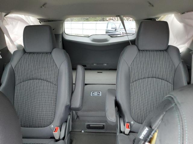 Photo 10 from auction – 2016 CHEVROLET TRAVERSE L with VIN 1GNKRGKDXGJ325077