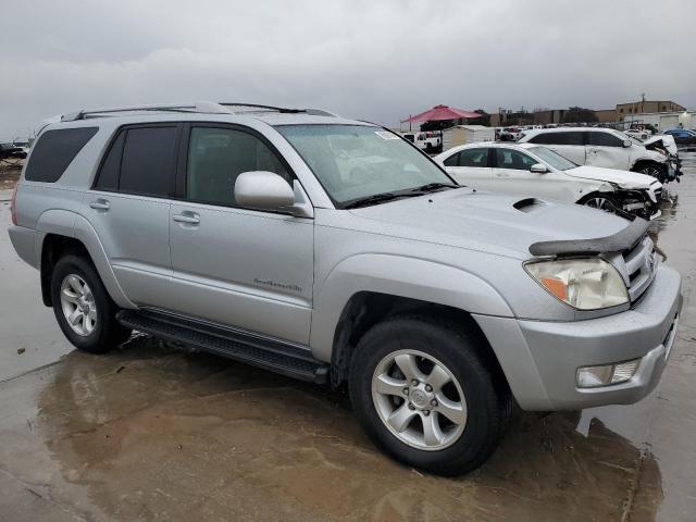 Photo 4 from auction – 2005 TOYOTA 4RUNNER SR with VIN JTEBT14R050046722