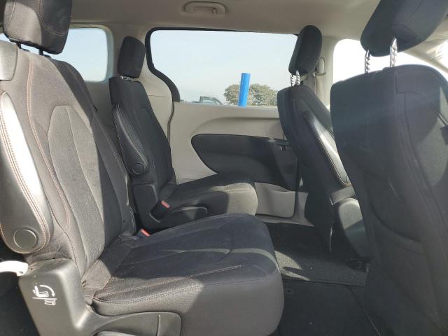 Photo 11 from auction – 2018 CHRYSLER PACIFICA L with VIN 2C4RC1CGXJR253184
