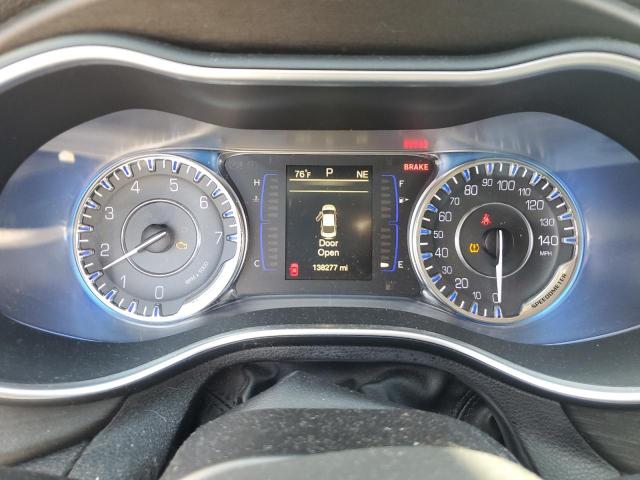 Photo 9 from auction – 2016 CHRYSLER 200 LIMITE with VIN 1C3CCCAB8GN179167