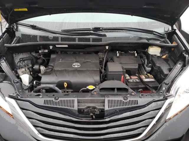 Photo 12 from auction – 2015 TOYOTA SIENNA LE with VIN 5TDKK3DC2FS611100