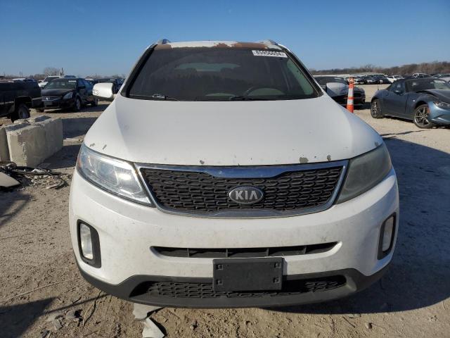 Photo 5 from auction – 2014 KIA SORENTO LX with VIN 5XYKT4A64EG447619