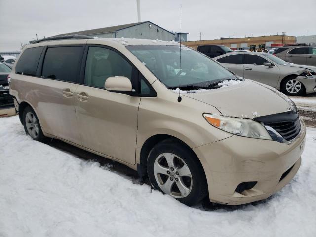 Photo 4 from auction – 2013 TOYOTA SIENNA LE with VIN 5TDKK3DC3DS316522