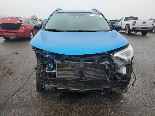 Photo 5 from auction – 2017 TOYOTA RAV4 LE with VIN JTMBFREV8HD206395