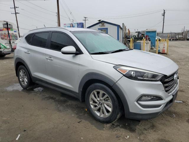 Photo 4 from auction – 2016 HYUNDAI TUCSON LIM with VIN KM8J33A42GU058897
