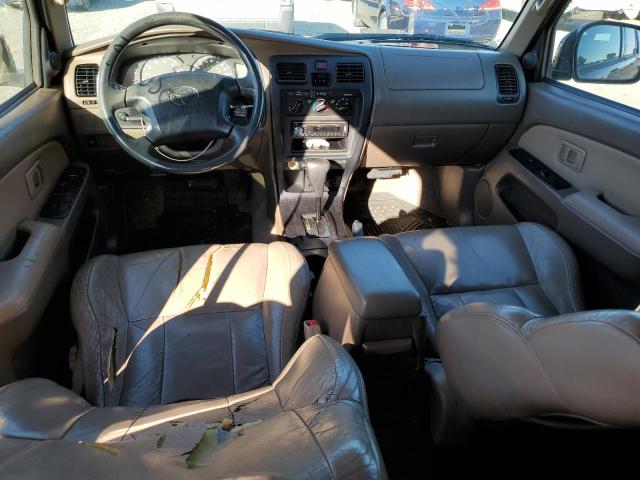 Photo 8 from auction – 2001 TOYOTA 4RUNNER SR with VIN JT3GN86RX10208171